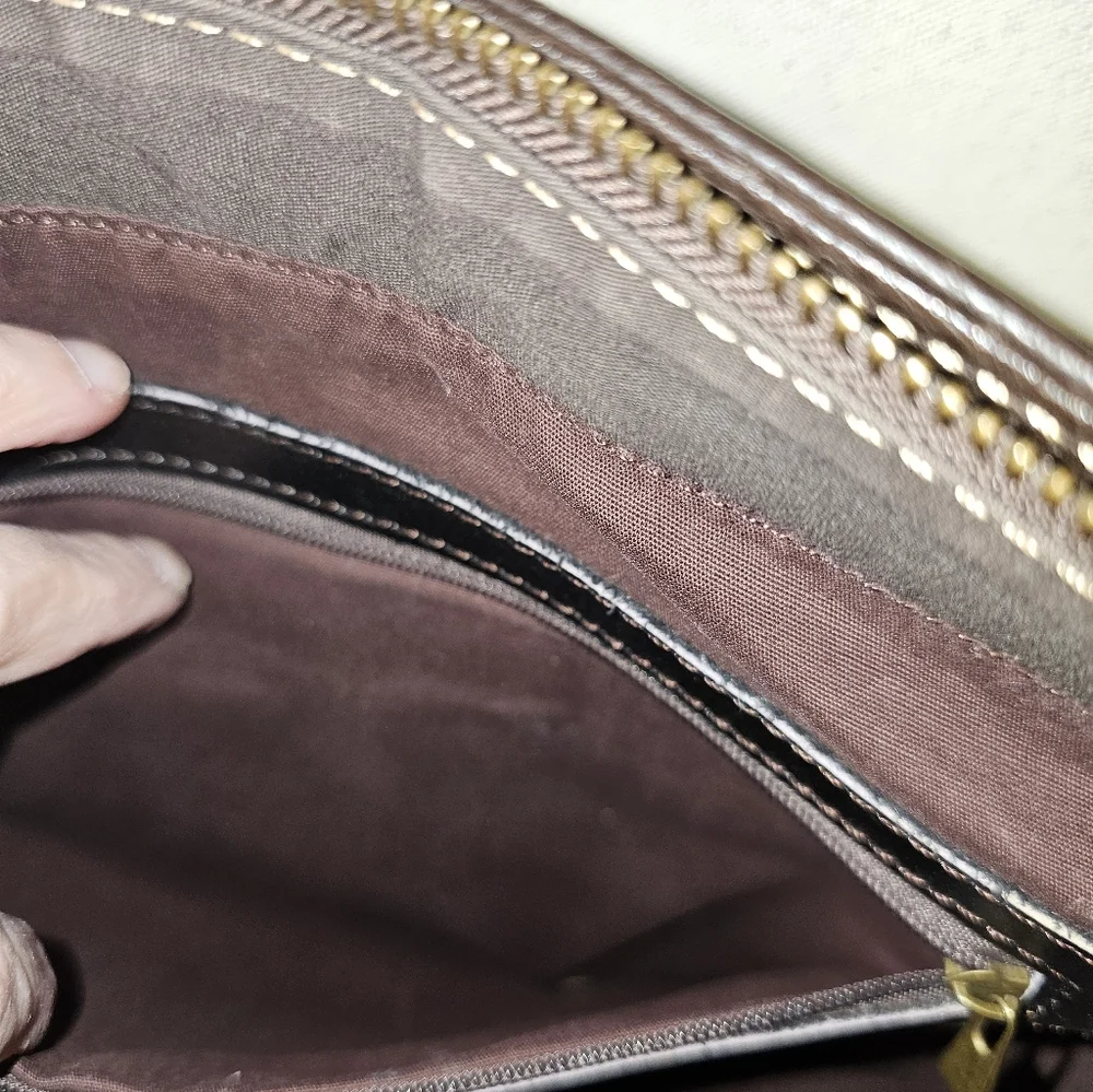 Classic Brown Leather Men's Messenger Bag